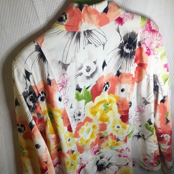 Coldwater Creek | Women’s Colorful Floral Print Pea Coat Jacket - Picture 14 of 16